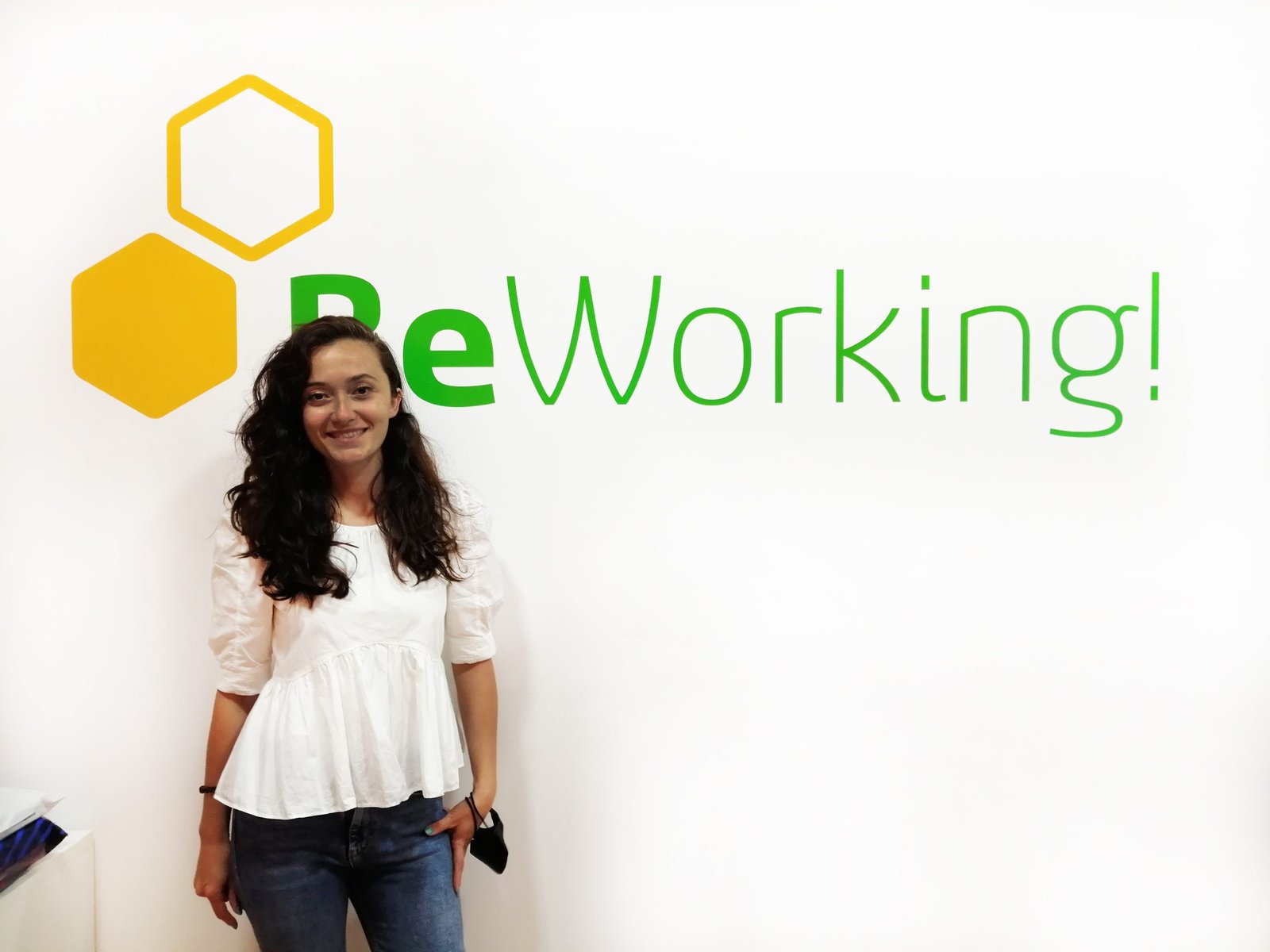 Ezgi, organizadora de cursos de formación para profesorado